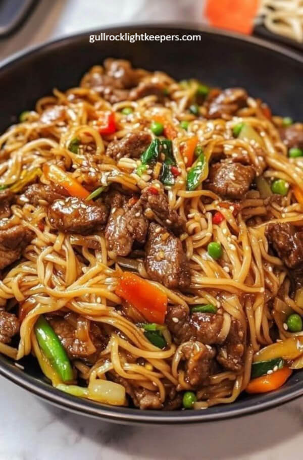ยากิโซบะ บะหมี่ผัดญี่ปุ่นซอสผลไม้ หอมกระทะร้อน สูตรสุขภาพสไตล์คนรักไลฟ์สไตล์