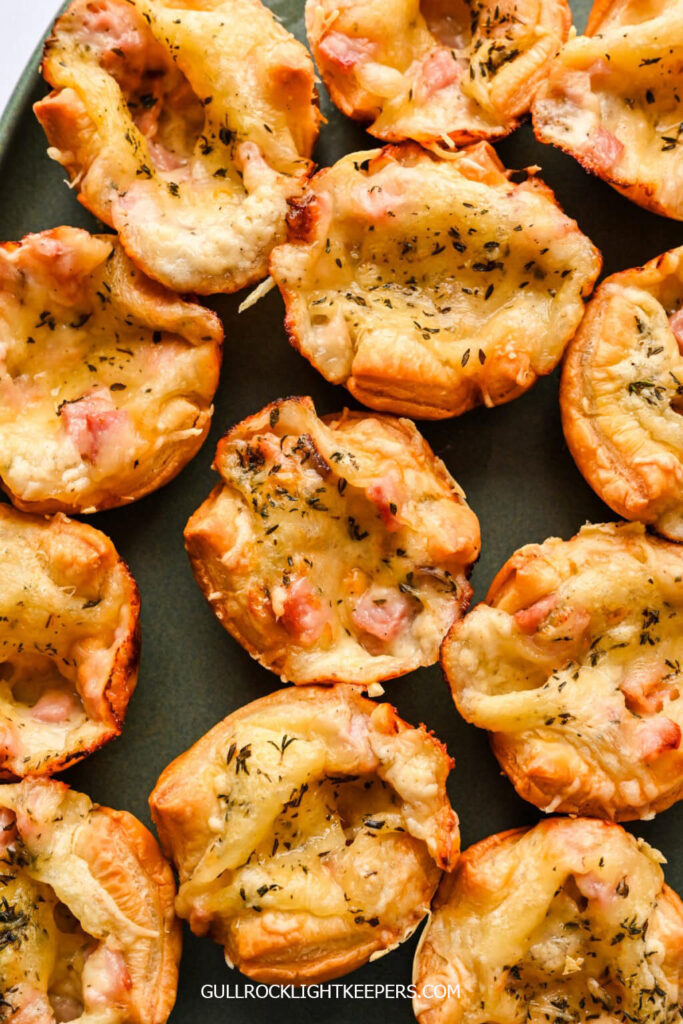 คร็อกมองซิเออร์ Croque Monsieur Bites อาหารฝรั่งเศสง่ายๆ