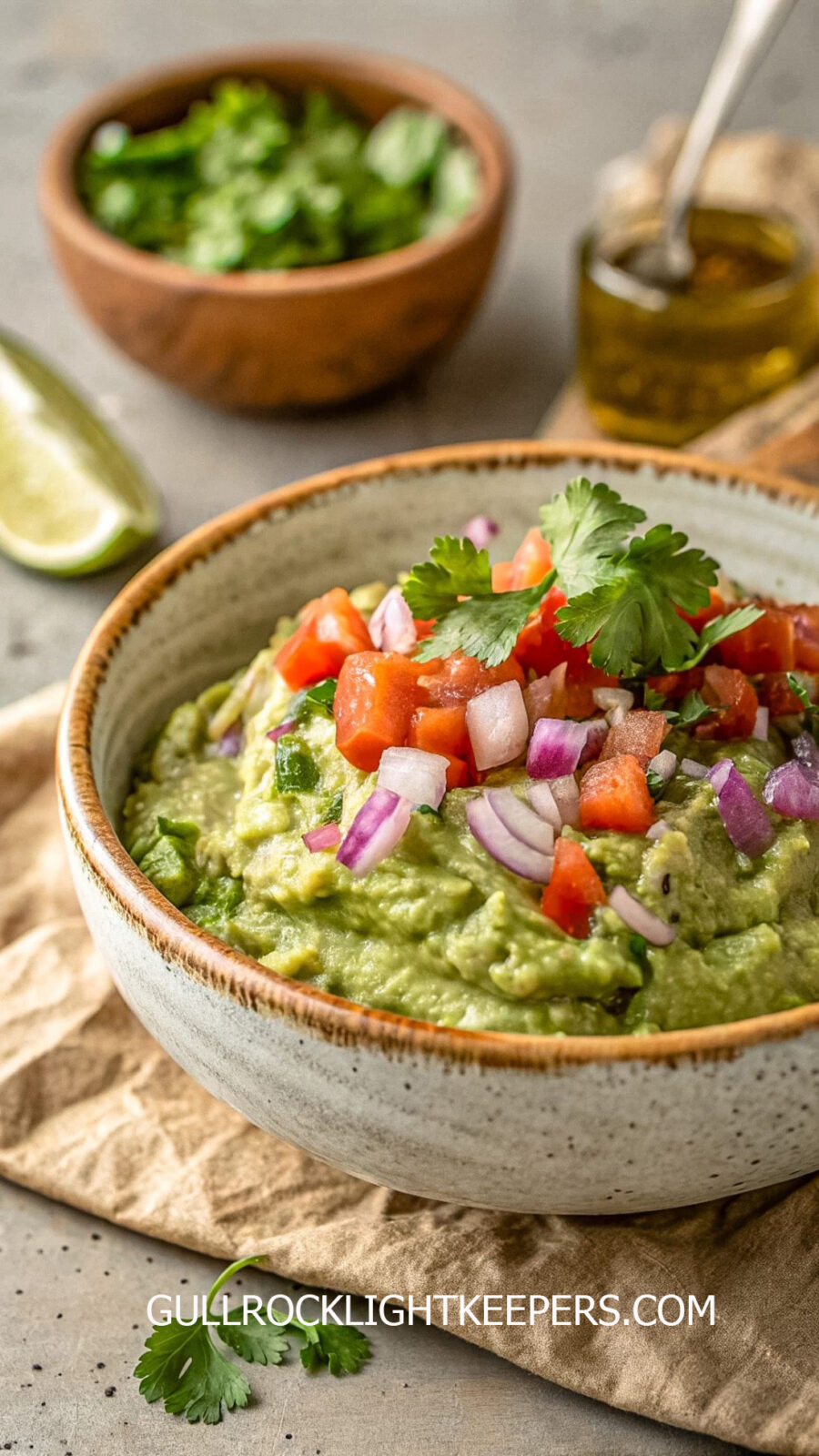 กัวคาโมเล (Guacamole) สูตรสุขภาพ อร่อยเผ็ดกำลังดี