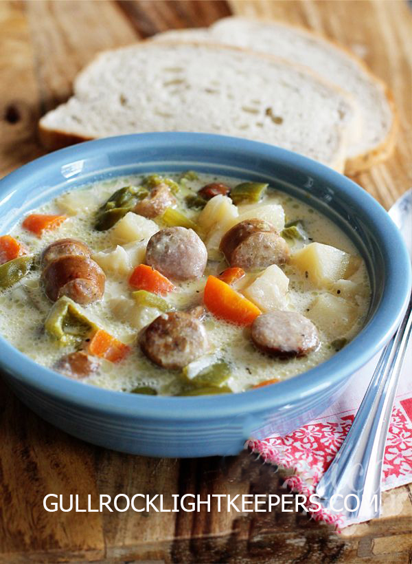 สตูว์เนื้อครีมบราทเวิร์ส Creamy Bratwurst Stew อบอุ่นในค่ำคืนหนาว