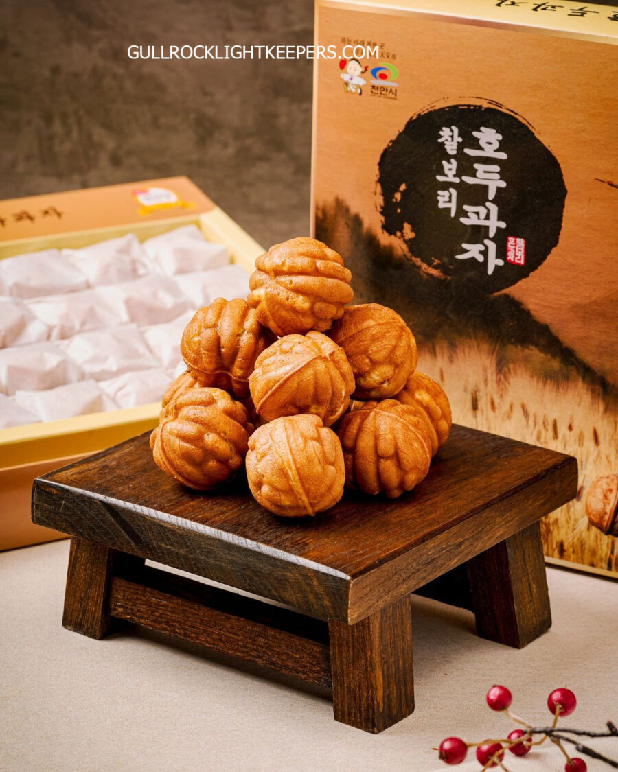 โฮดูกวาจา (Hodu-gwaja) ขนมลูกวอลนัทสไตล์เกาหลี